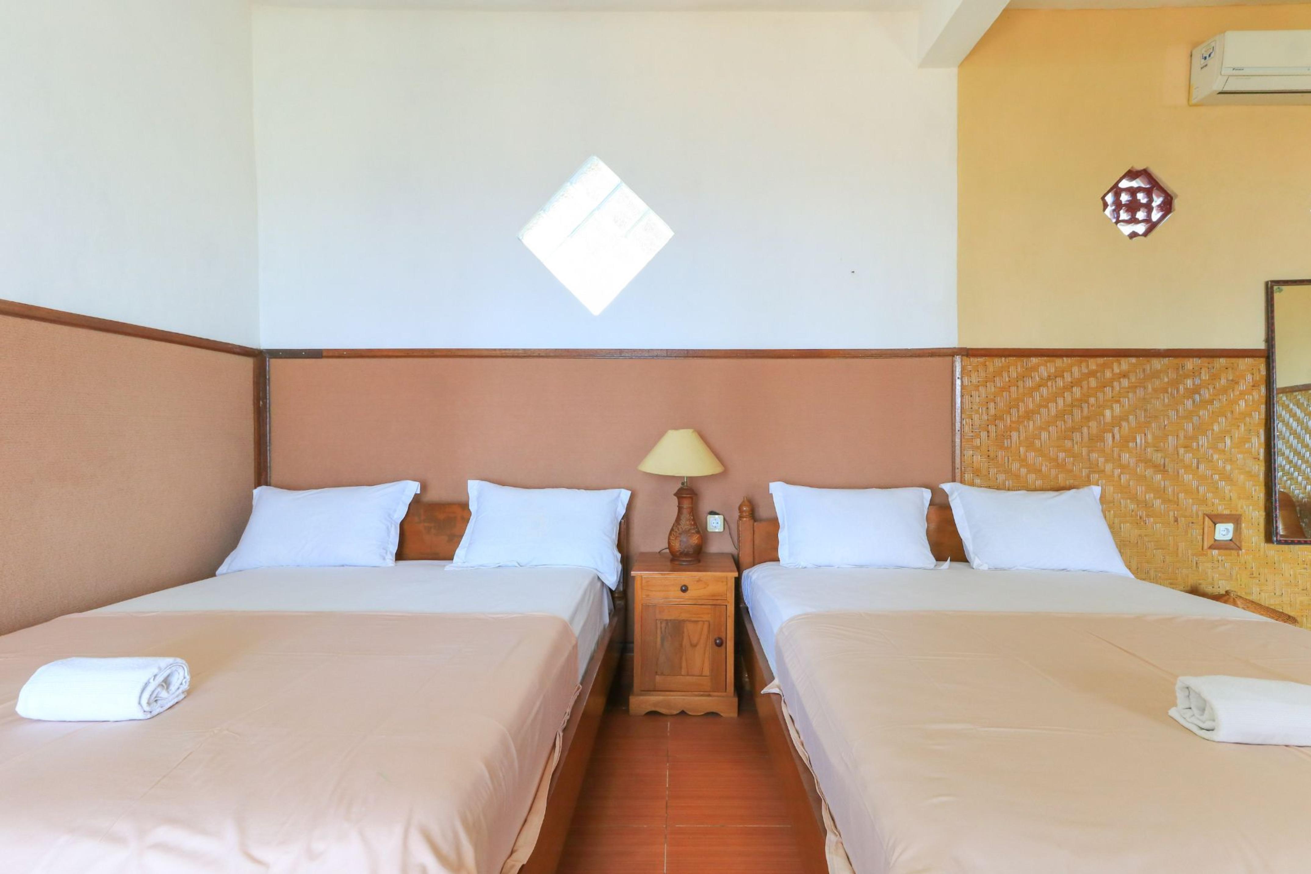 Hotel Tara Bar & Resto Air Sanih Kubutambahan (Bali) Exterior foto