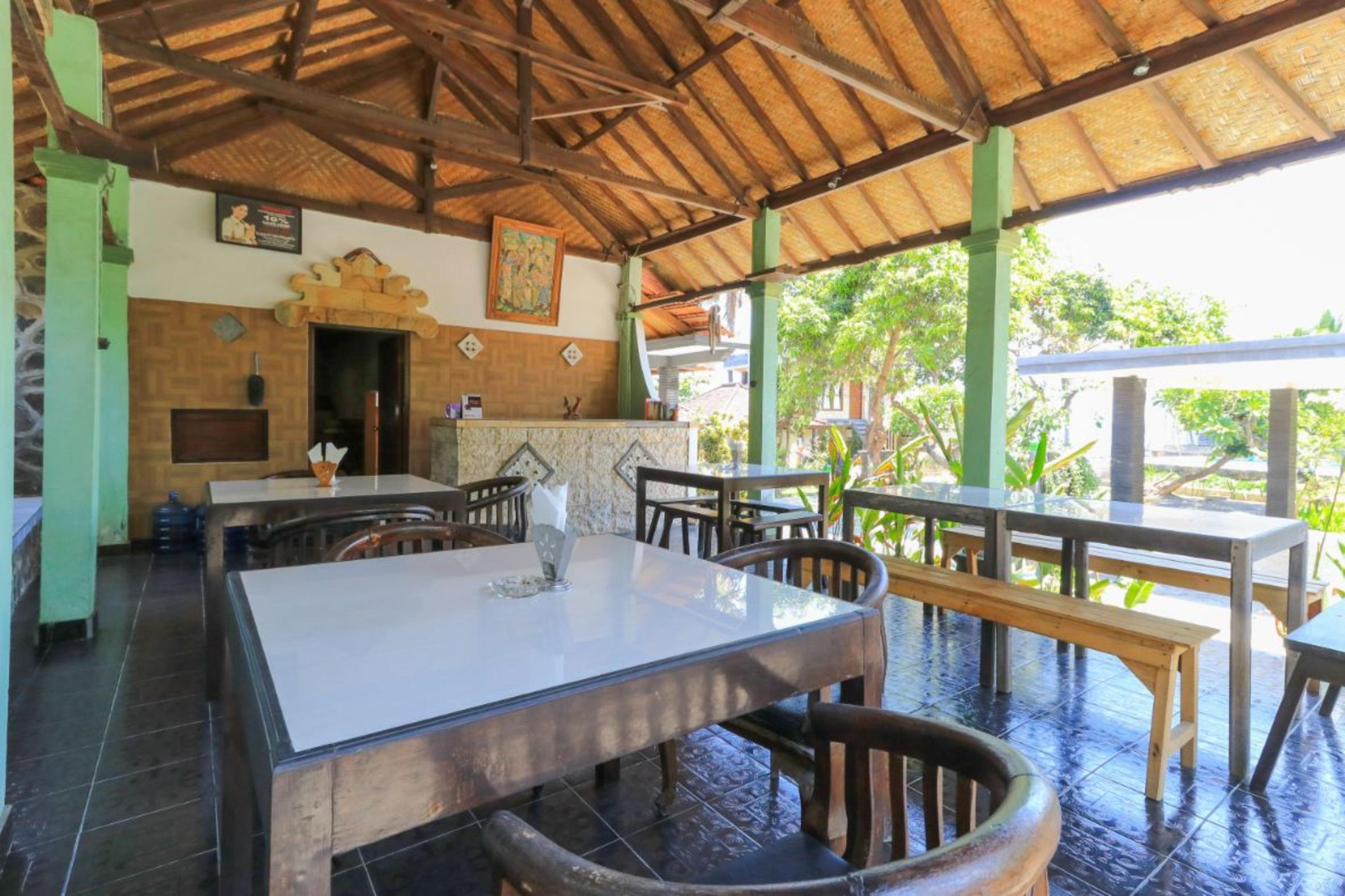 Hotel Tara Bar & Resto Air Sanih Kubutambahan (Bali) Exterior foto