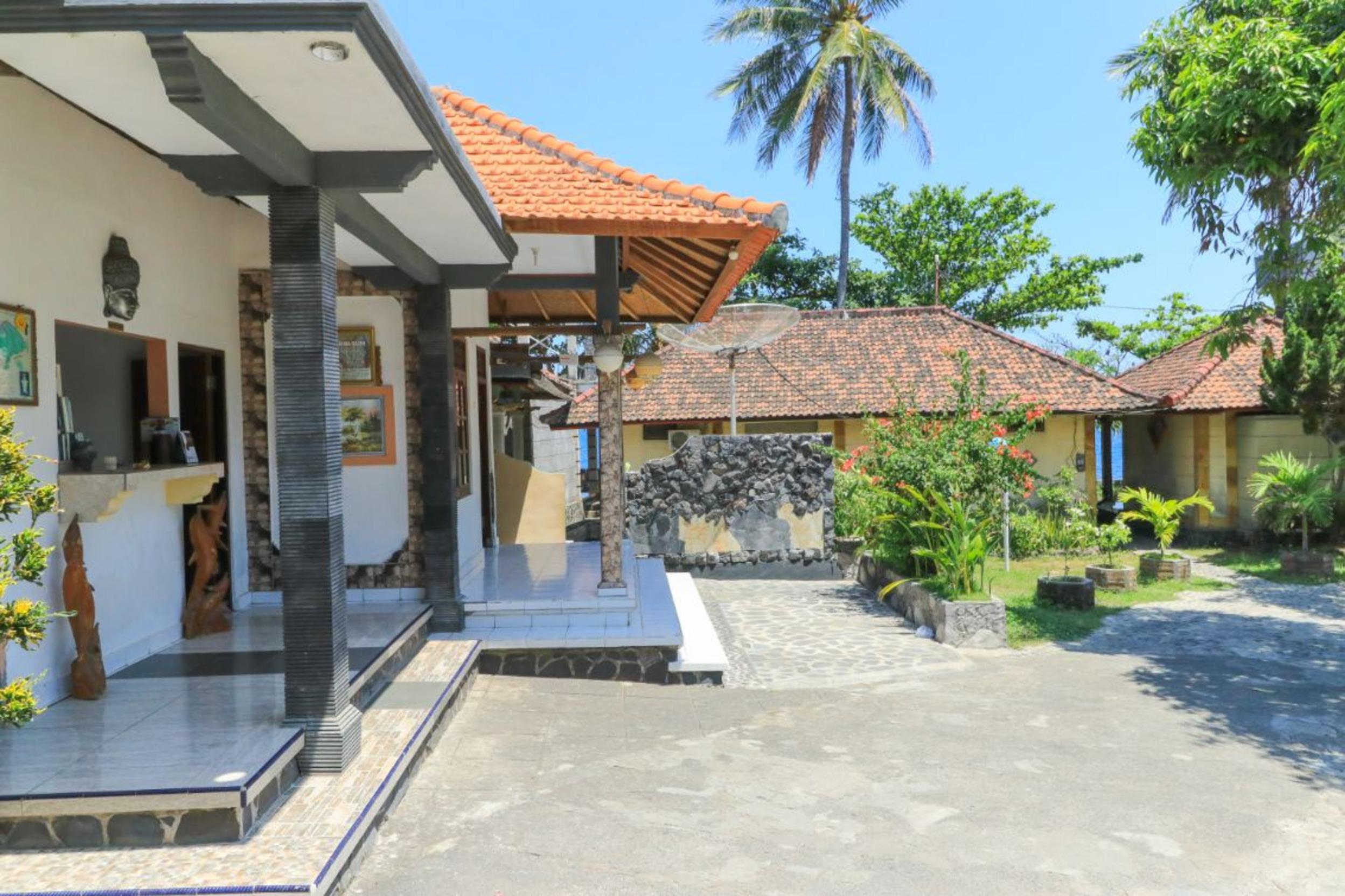 Hotel Tara Bar & Resto Air Sanih Kubutambahan (Bali) Exterior foto
