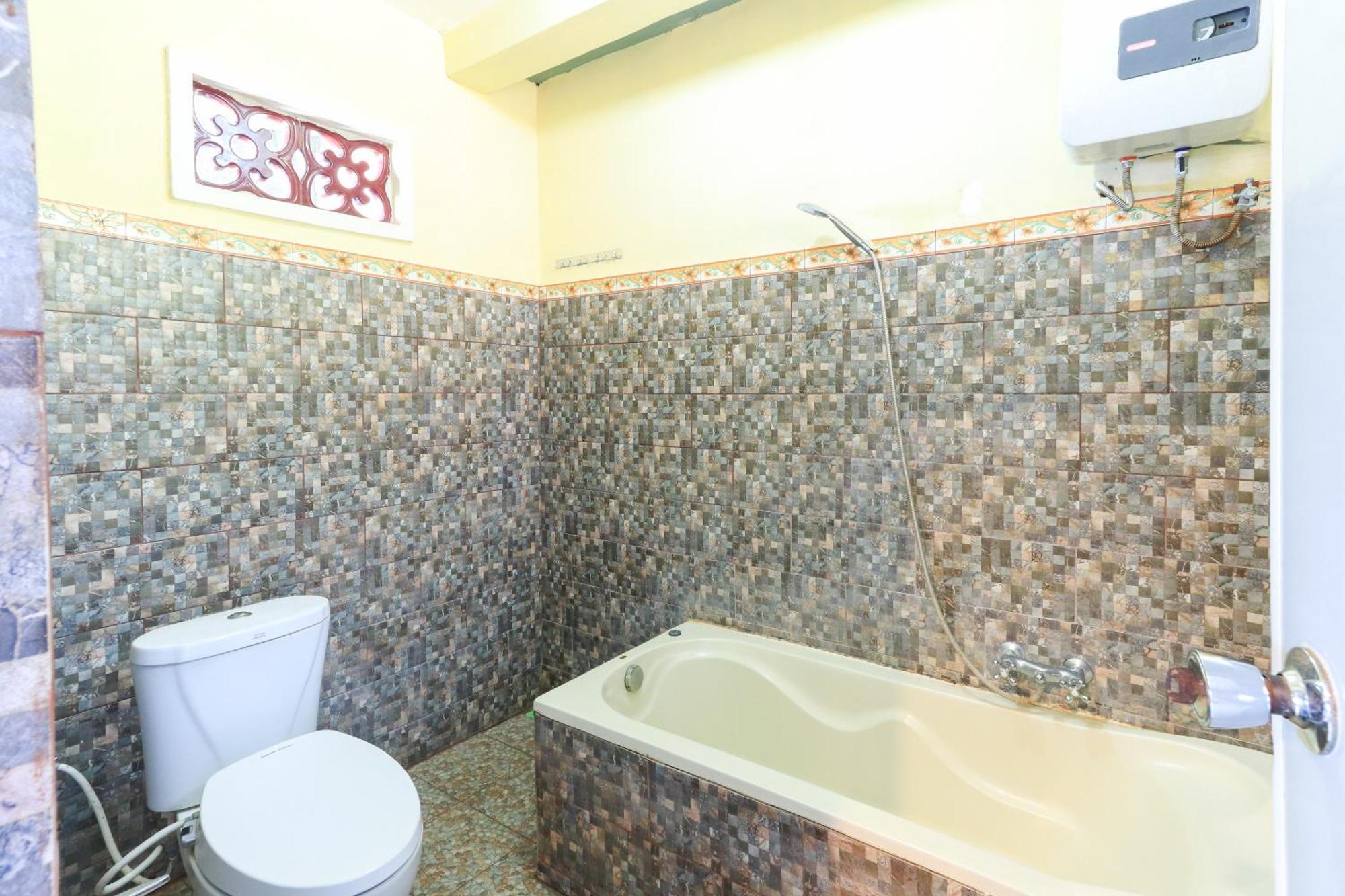 Hotel Tara Bar & Resto Air Sanih Kubutambahan (Bali) Quarto foto