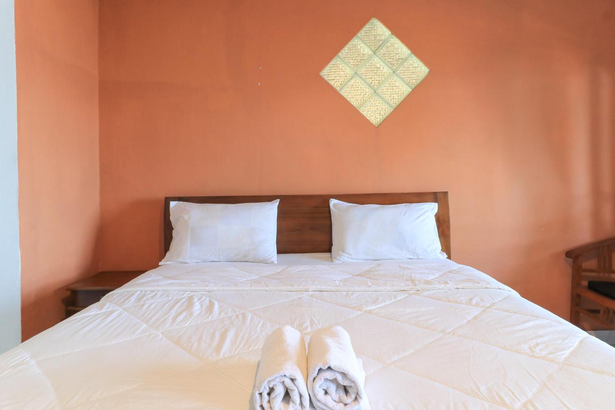 Hotel Tara Bar & Resto Air Sanih Kubutambahan (Bali) Quarto foto