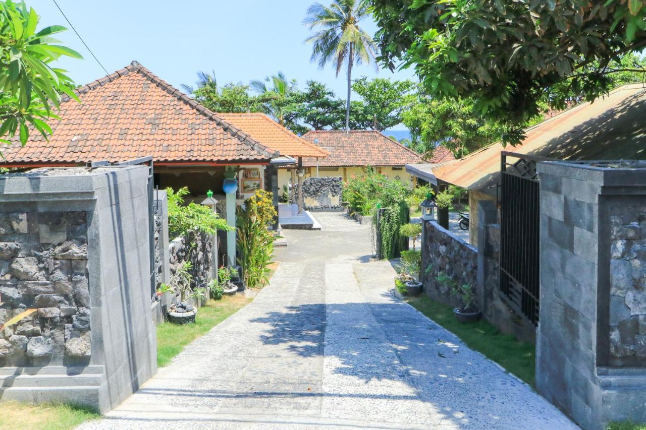 Hotel Tara Bar & Resto Air Sanih Kubutambahan (Bali) Exterior foto